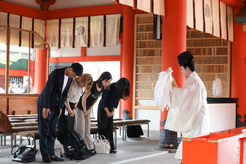 創建1300年、稲荷神社の総本宮 伏見稲荷大社御祈祷・神楽奉納ツアー