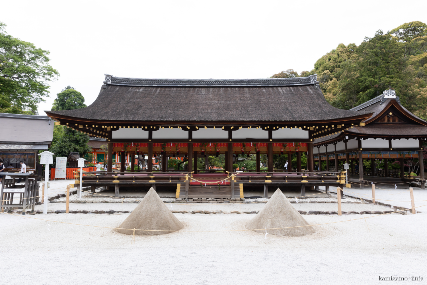 World Heritage Site "Kamigamo Shrine" VIP route with a priest Special visit and tour
