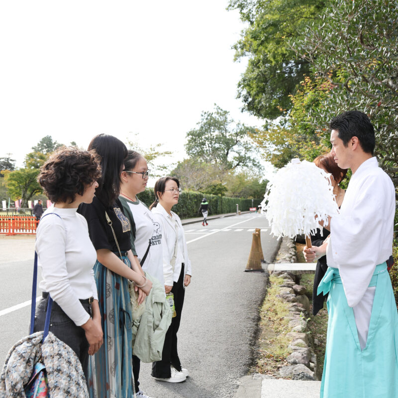 世界遺産「上賀茂神社」神職と巡るVIP対応ルート　特別参拝と内覧ツアー