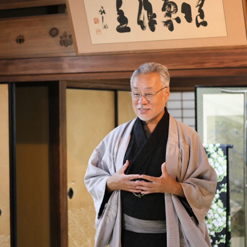 創業1690年西陣織「六文字屋」景観重要建造物の京町家見学と伝統体験ツアー