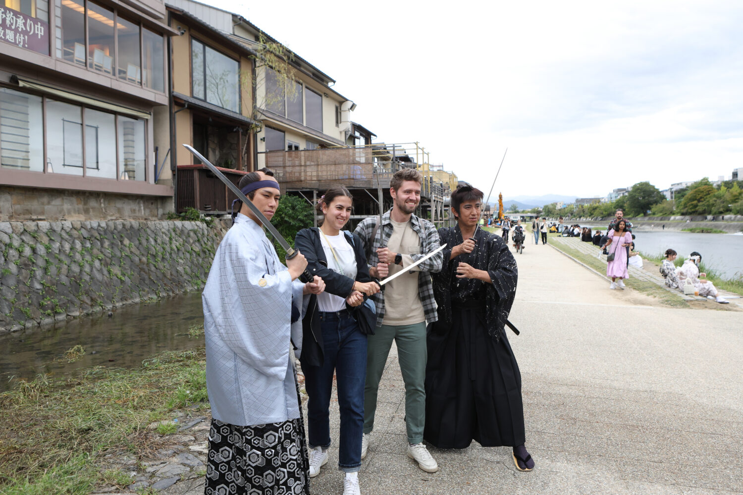 「侍、只今見参！」 撮影・観光のお供にどこでも出張侍！