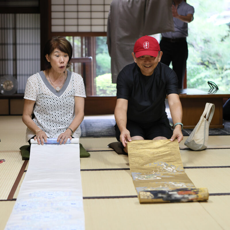 創業1690年西陣織「六文字屋」景観重要建造物の京町家見学と伝統体験ツアー