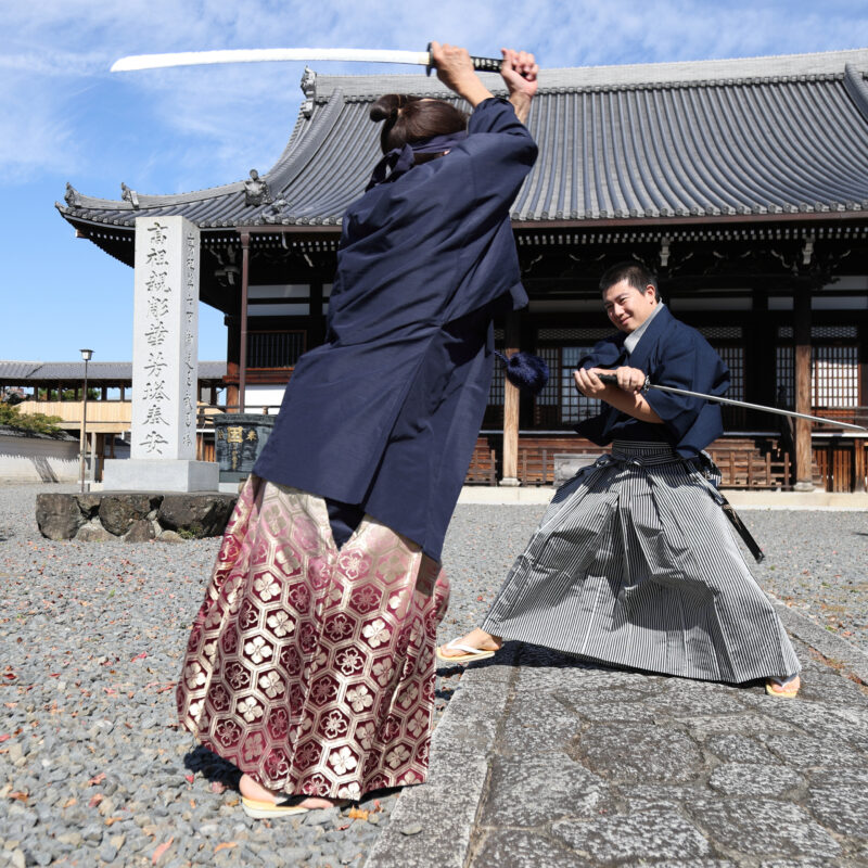 織田信長の一番の定宿「妙覚寺」での本で唯一の体験　プロ殺陣師が教えるチャンバラ体験